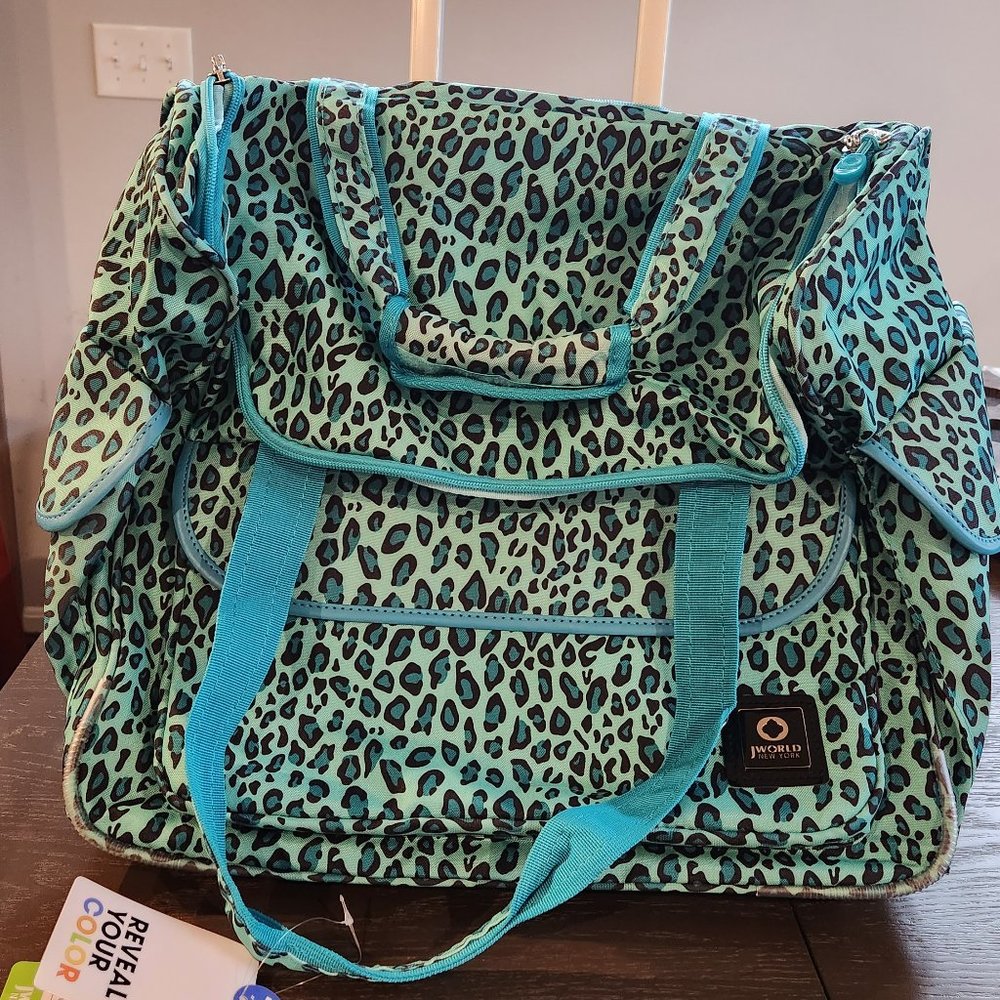 J World New York Donna Rolling Tote Bag on Wheels